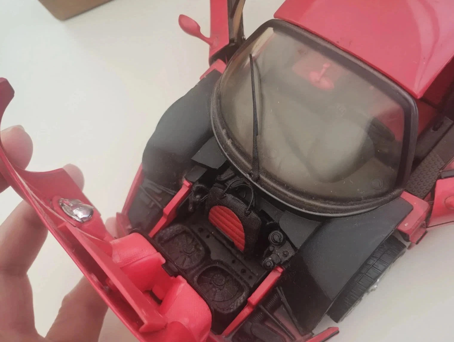 Lote de 2 carros de coleção, Ferrari e BMW, modelo 1/18 – photo 2